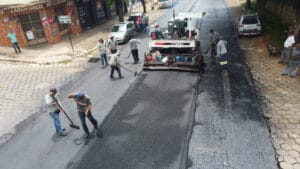 PREFEITURA DE PIUMHI INICIA RECAPEAMENTO DE IMPORTANTES VIAS DA CIDADE