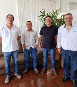 DR. PAULO RENOVA CONVÊNIO COM A EMATER PARA FORTALECER O DESENVOLVIMENTO RURAL NO MUNICÍPIO DR. PAULO RENOVA CONVÊNIO COM A EMATER PARA FORTALECER O DESENVOLVIMENTO RURAL NO MUNICÍPIO