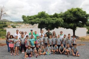 PREFEITURA PROMOVE PLANTIO DE ÁRVORES EM AÇÃO DE CONSCIENTIZAÇÃO PELO DIA MUNDIAL DA ÁGUA
