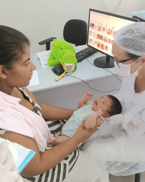 PSFs OFERECEM ATENDIMENTO ODONTOLÓGICO DE PRÉ-NATAL PARA MÃES E BEBÊS