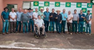 PREFEITO PAULO CÉSAR PARTICIPA DE ABERTURA DA 21ª RODA DE AGRONEGÓCIOS
