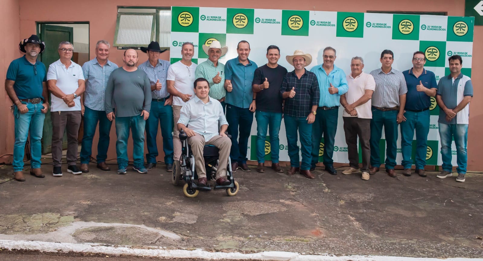 PREFEITO PAULO CÉSAR PARTICIPA DE ABERTURA DA 21ª RODA DE AGRONEGÓCIOS PREFEITO PAULO CÉSAR PARTICIPA DE ABERTURA DA 21ª RODA DE AGRONEGÓCIOS