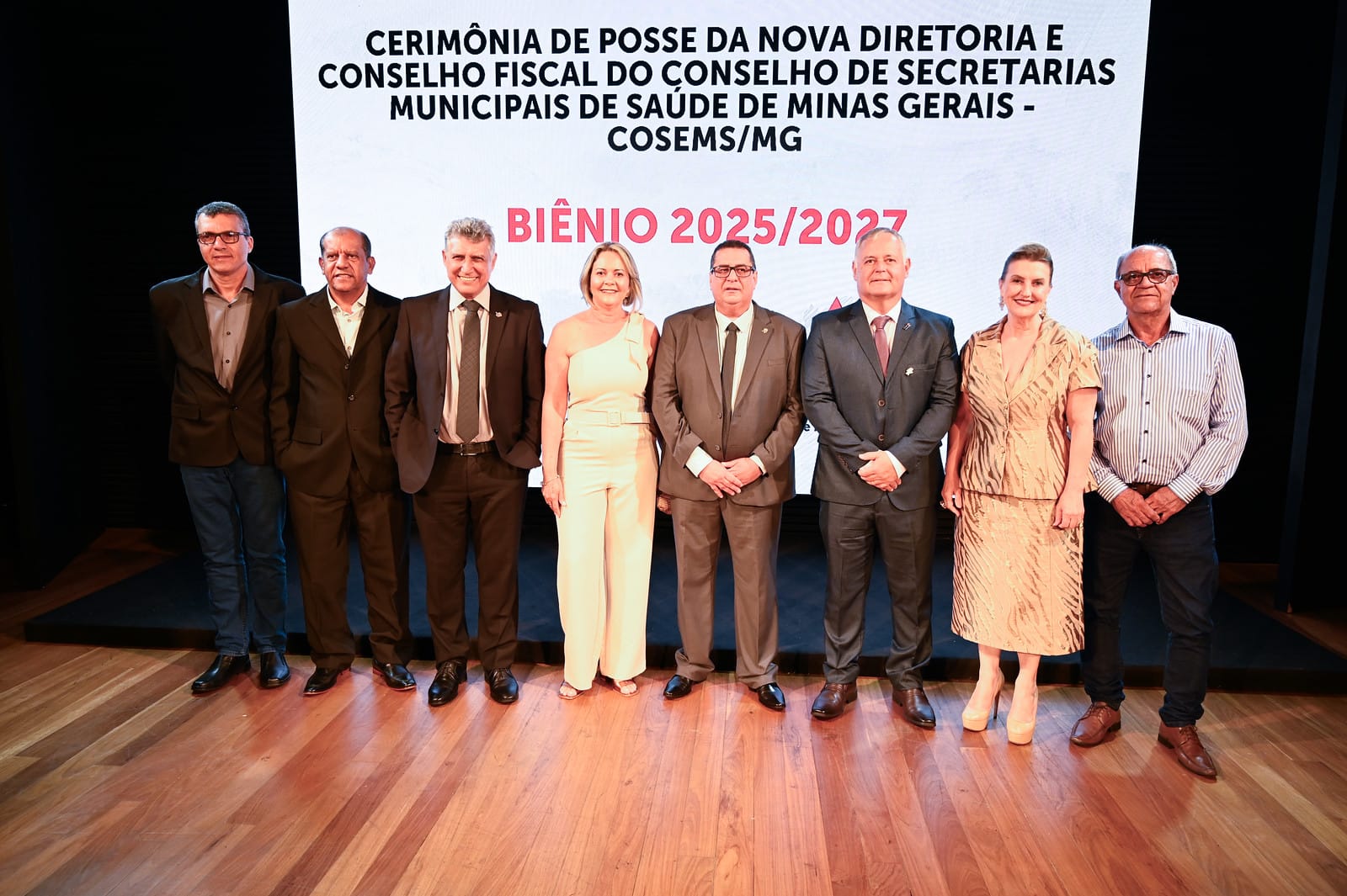 SECRETÁRIA DE SAÚDE DE PIUMHI INTEGRA NOVA DIRETORIA DO COSEMS-MG