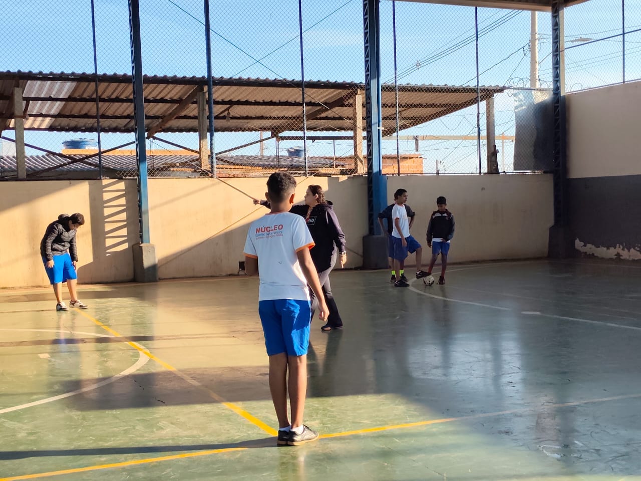 PROJETO “CRESCENDO COM O ESPORTE” TRANSFORMA VIDAS POR MEIO DA PRÁTICA ESPORTIVA