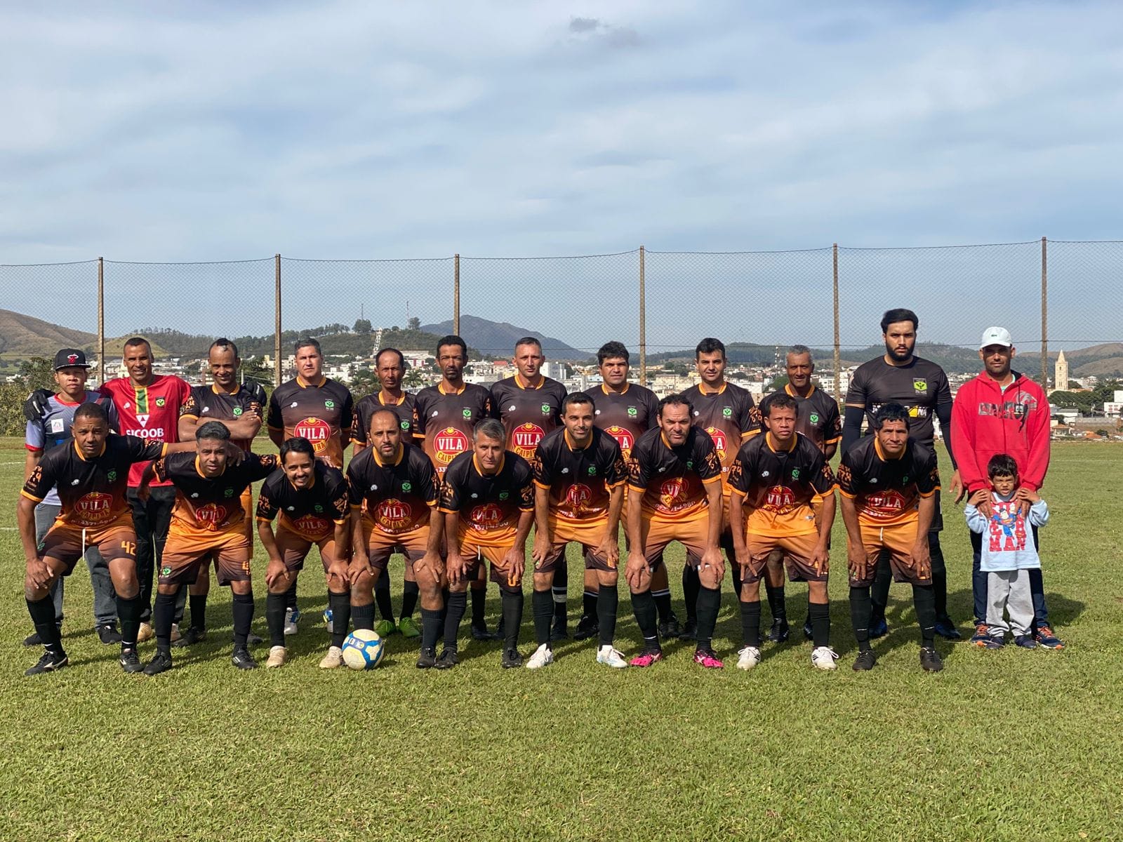 MAIS UMA RODADA MOVIMENTOU O CAMPEONATO MASTER DE FUTEBOL NO POLIESPORTIVO MAIS UMA RODADA MOVIMENTOU O CAMPEONATO MASTER DE FUTEBOL NO POLIESPORTIVO