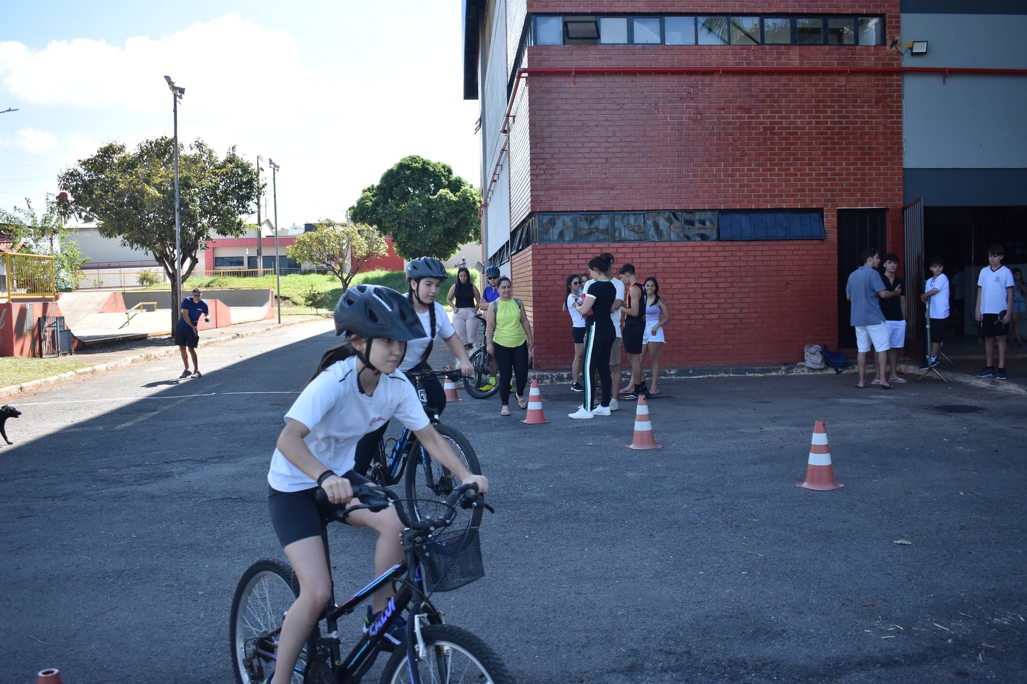 PEDALA KIDS MOVIMENTA O SÁBADO NO PARQUE DE EXPOSIÇÕES EM PIUMHI PEDALA KIDS MOVIMENTA O SÁBADO NO PARQUE DE EXPOSIÇÕES EM PIUMHI