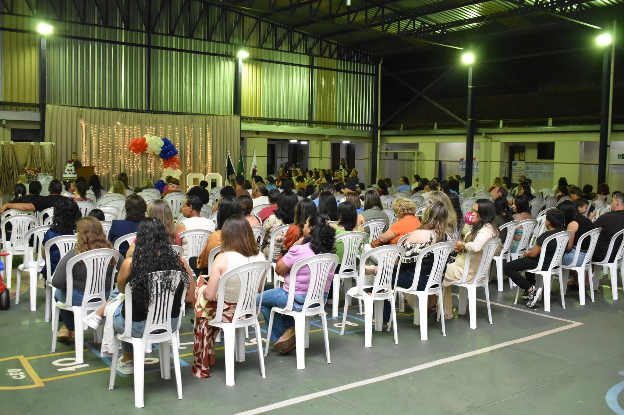 ESCOLA JOSINO ALVIM CELEBRA 80 ANOS DE HISTÓRIA E DEDICAÇÃO À EDUCAÇÃO ESCOLA JOSINO ALVIM CELEBRA 80 ANOS DE HISTÓRIA E DEDICAÇÃO À EDUCAÇÃO